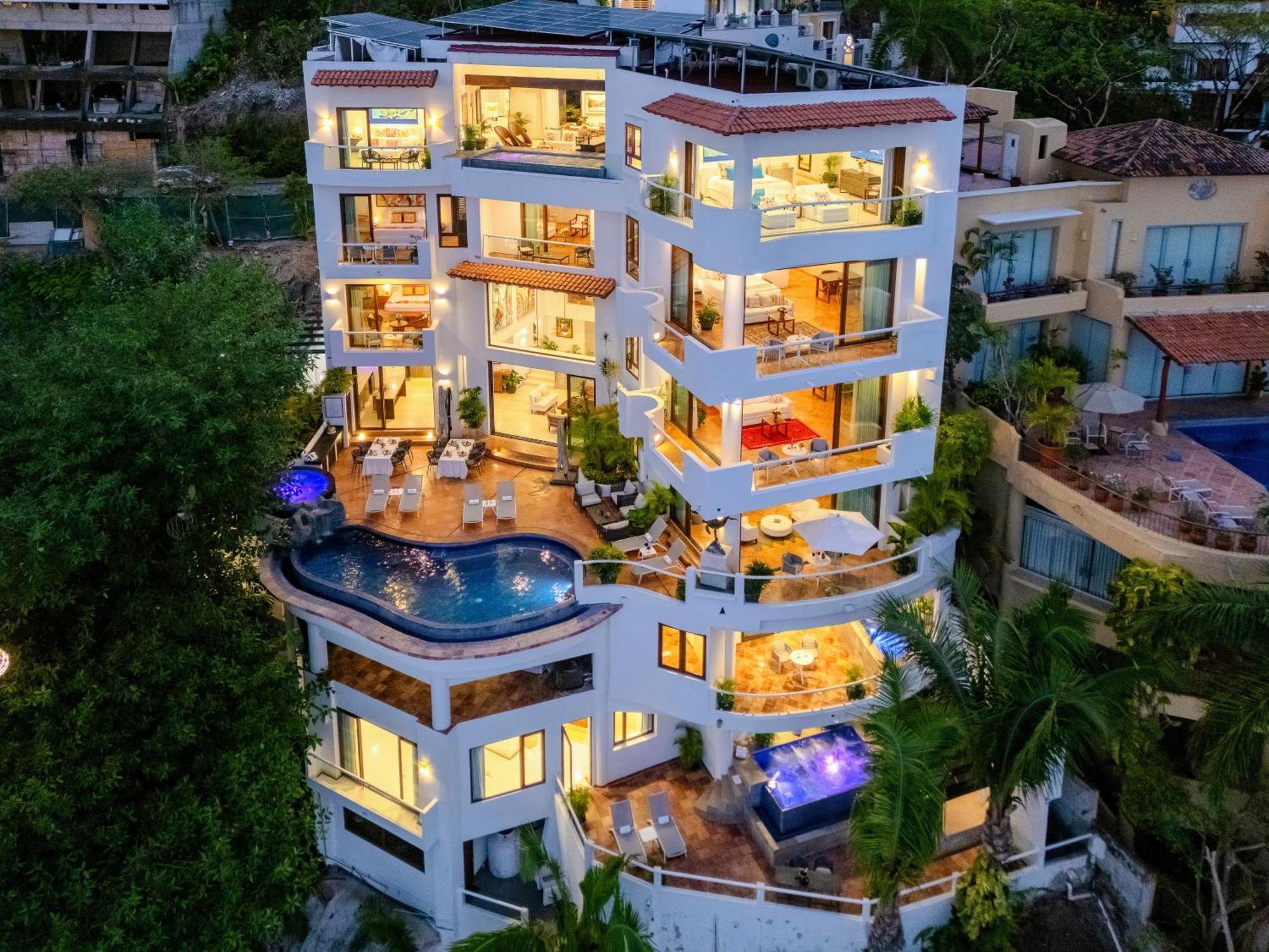 Villa Divina Luxury Boutique - Adults Only 巴亞爾塔港 外观 照片